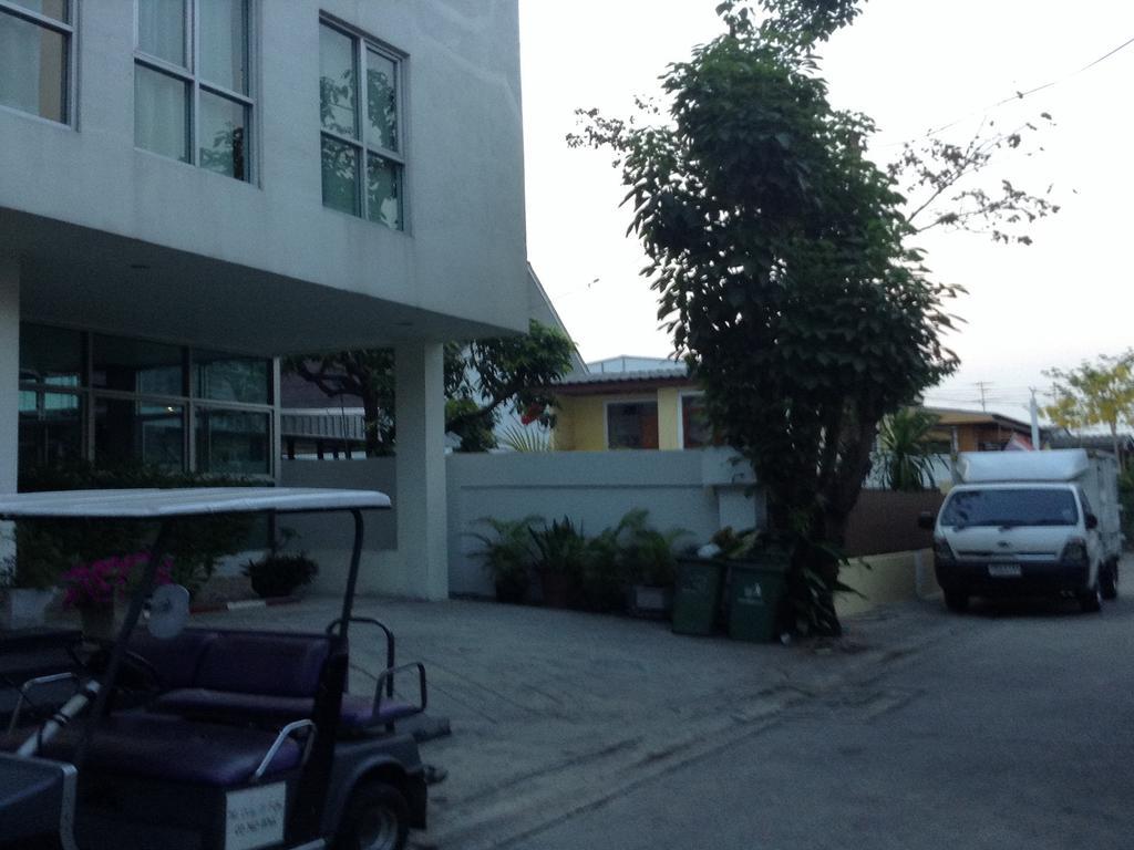 The City At Fifty Bangkok Exterior photo